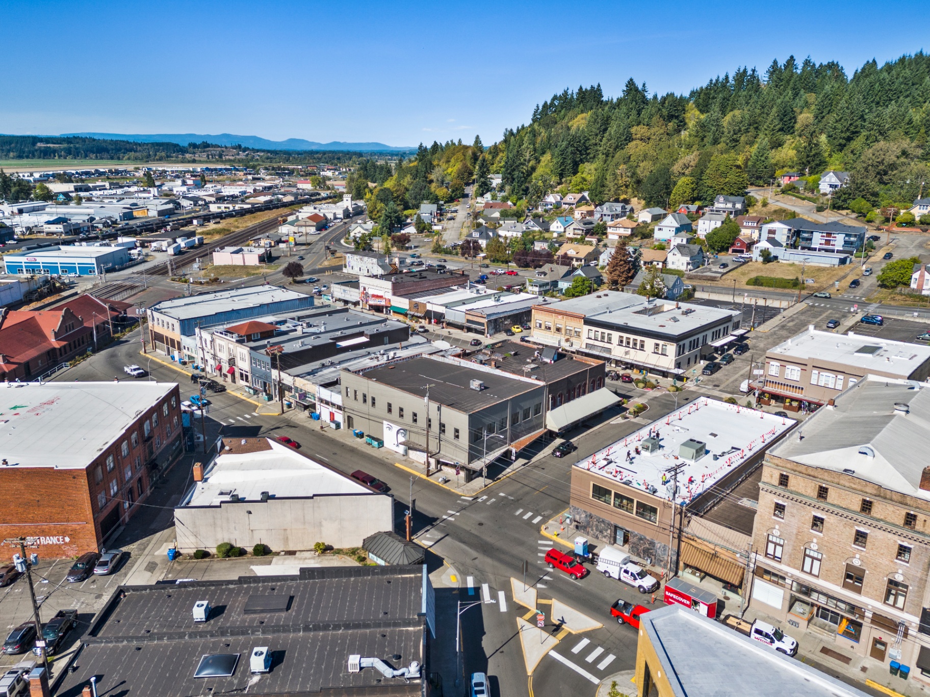 Completed commercial roof