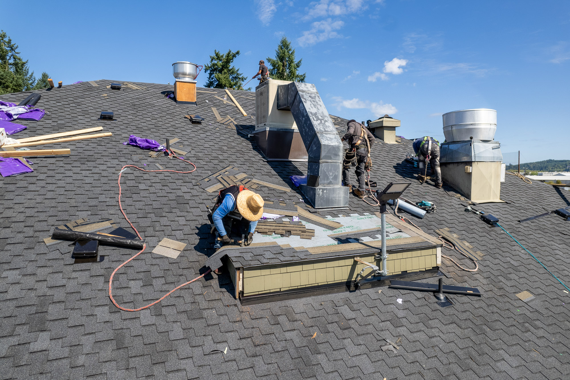 Golf Course Clubhouse Roof - Image 5