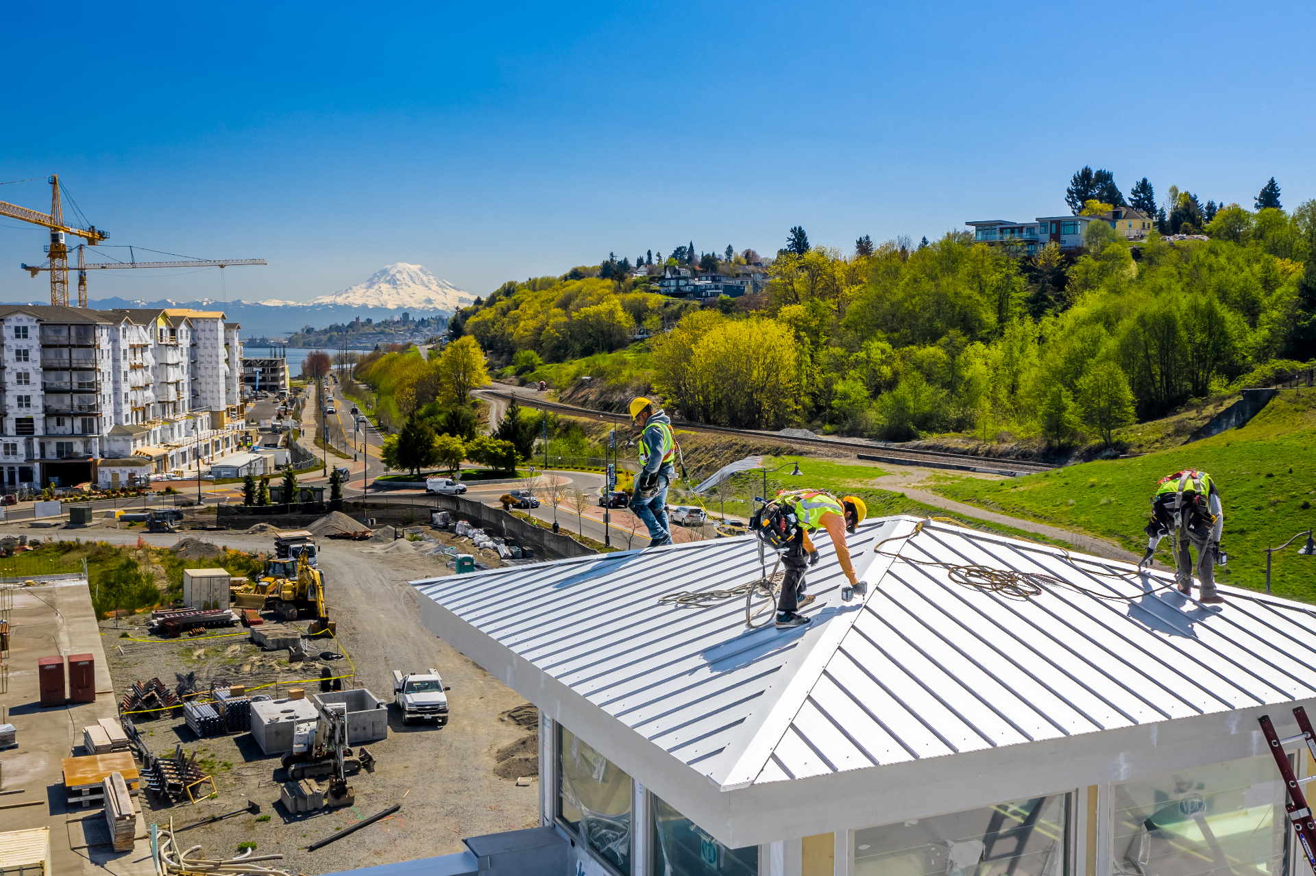 Quality metal roofing installation in Longview, Washington